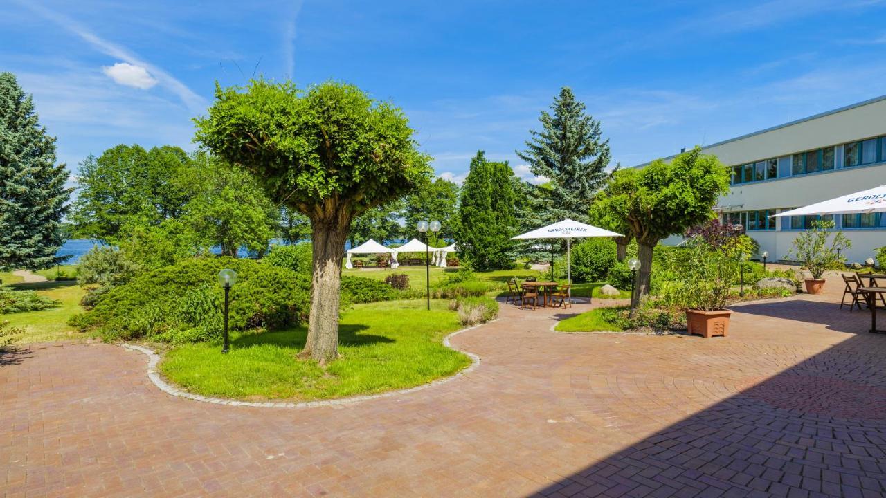 Seepark Hotel Am Wandlitzsee Exterior foto